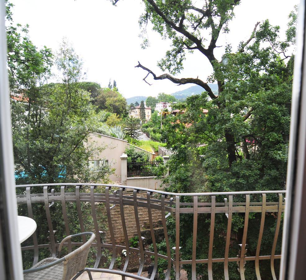 Hotel Villa Laurel Lovran Kültér fotó